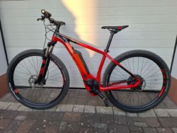 CUBE REACTION HYBRID Race 500