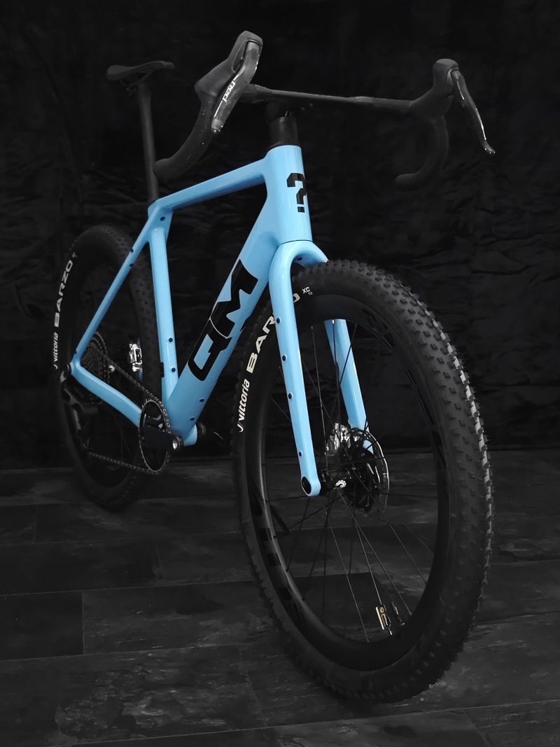 Nový gravel QM AT10+, SRAM RED E1 XPLR eTap AXS 1x13 