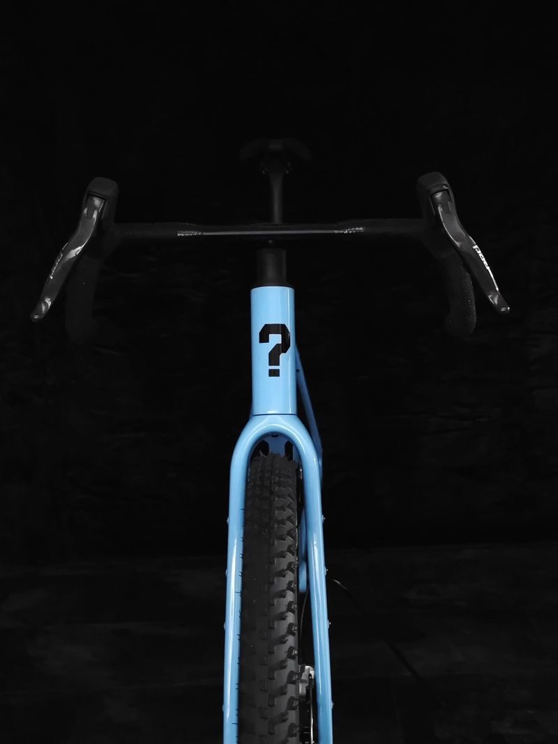 Nový gravel QM AT10+, SRAM RED E1 XPLR eTap AXS 1x13 