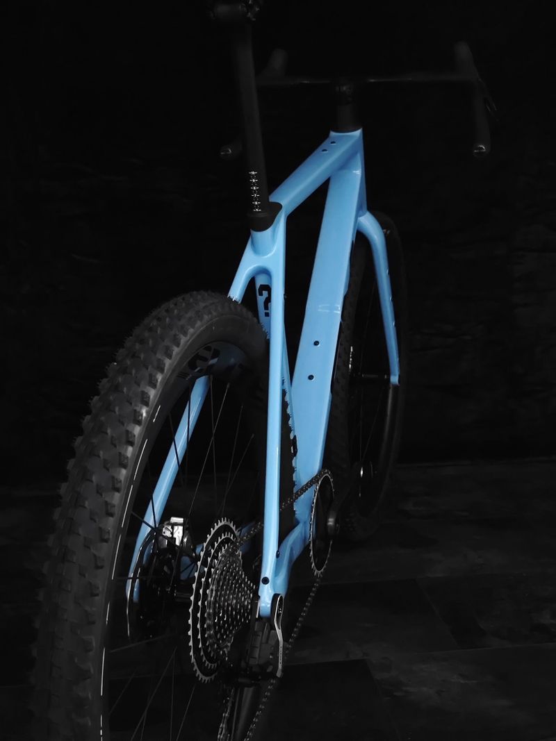 Nový gravel QM AT10+, SRAM RED E1 XPLR eTap AXS 1x13 