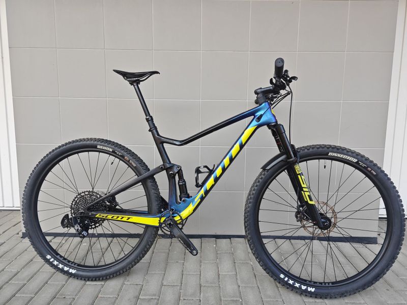 Scott Spark RC 2021, vel. L