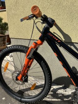Scott Scale 24 Disc 2021 kobaltově modré