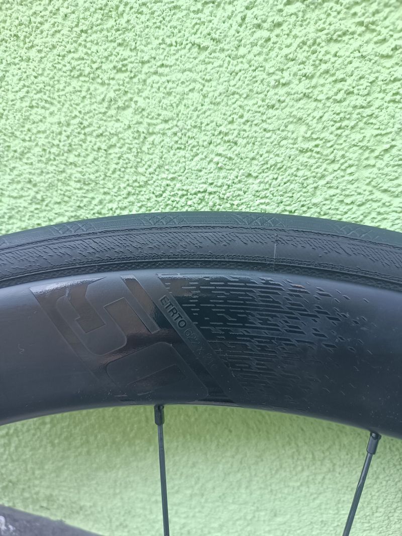 Lapierre Road Disc 50 Center Lock Tubeless Ready