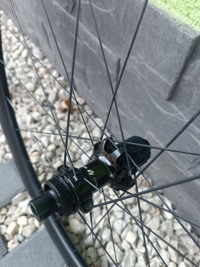 Lapierre Road Disc 50 Center Lock Tubeless Ready