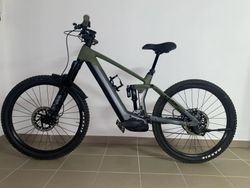 Elektrokolo Cube Stereo Hybrid 160 HPC TM 750 Karbon model 2023