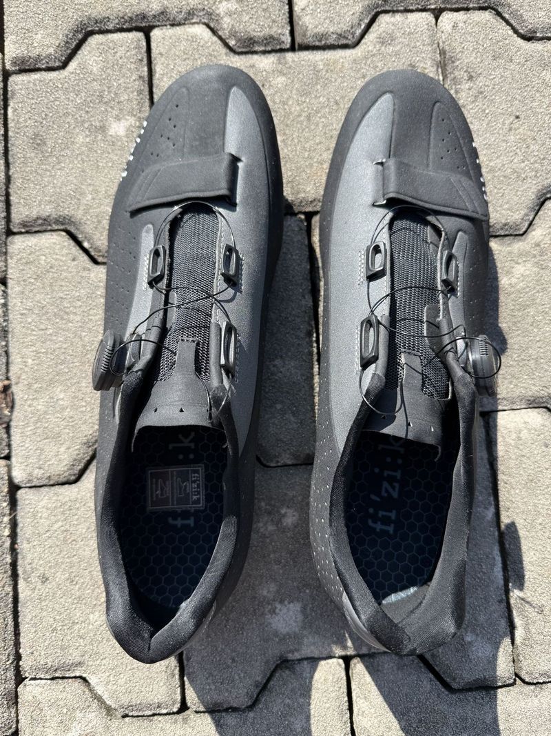 fizik Overcurve R5 tretry s karbonovou podrážkou, vel 47