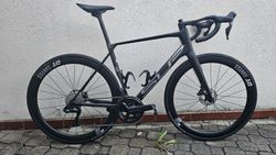 Superior X-Road Team Issue R DI2 vel. 56" L