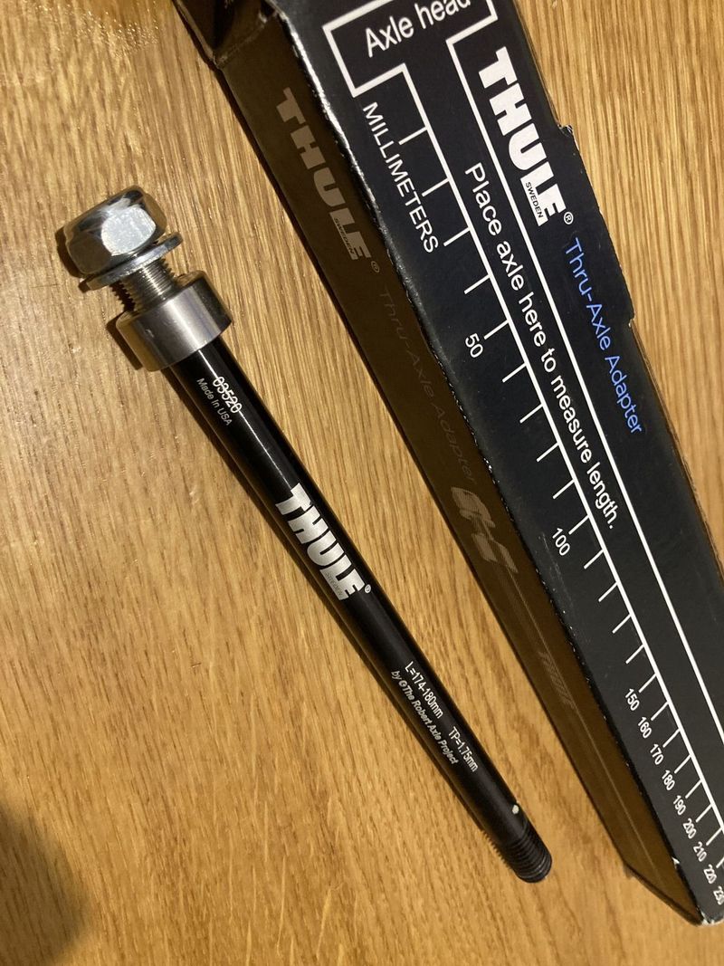 Pevná osa Thule Chariot 12x148 Boost 1,75
