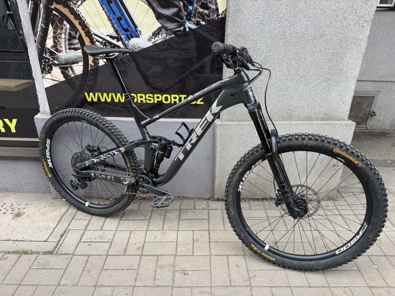 Trek Slash 8