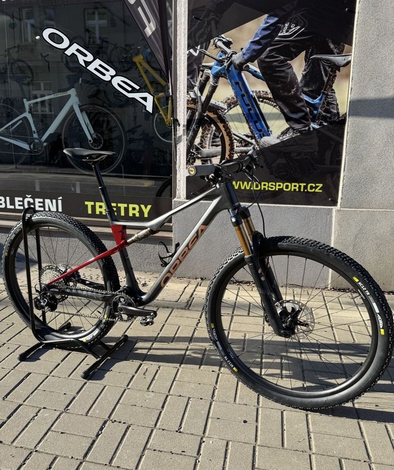 Orbea Oiz M-Pro