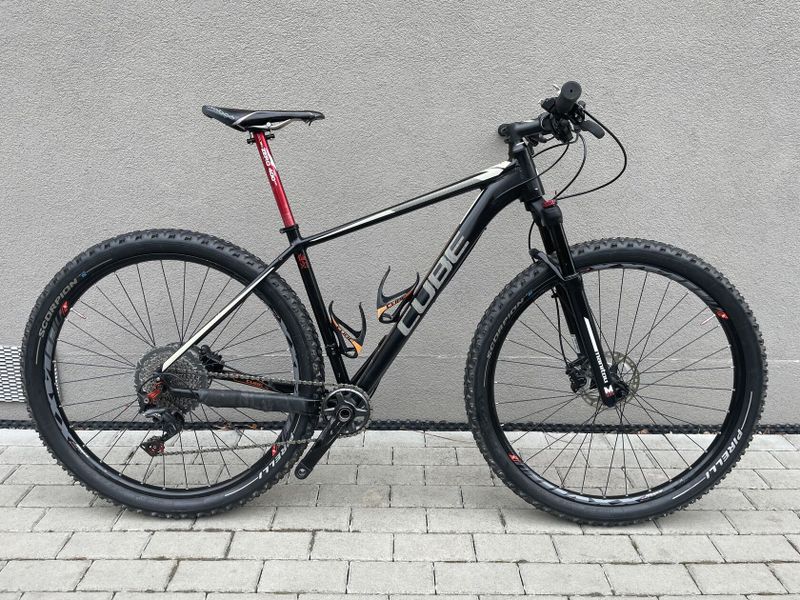 Cube LTD Race blackline XT 