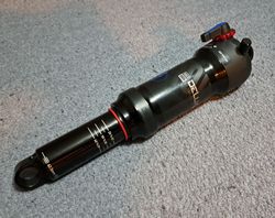Tlumič Rockshox Deluxe Select +