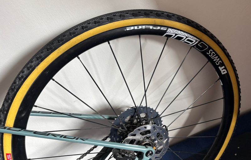 Prodám gravel kolo Superior X-Road 1x11 s wattmetrem