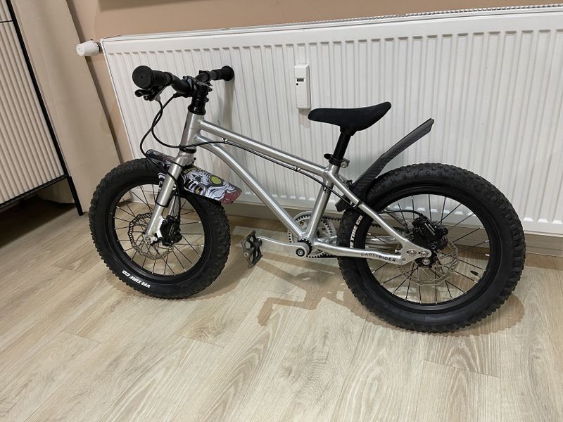 Early Rider X16 !