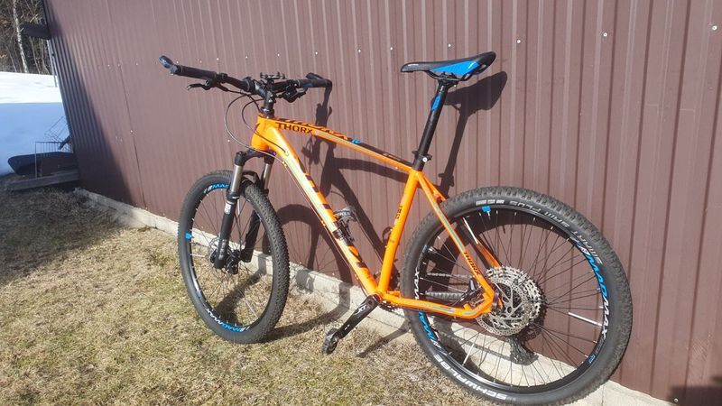 Kellys Thorx 10 po přestavbě na 1x11, 27,5"