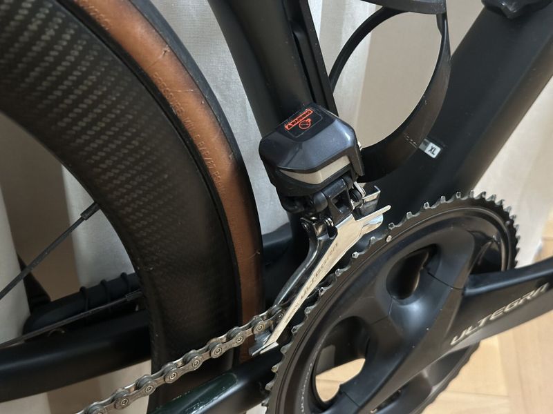 Canyon Ultimate CF SL Disc 8.0 Di2