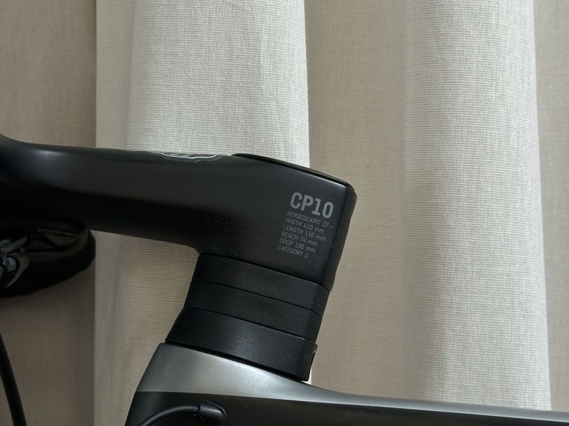 Canyon Ultimate CF SL Disc 8.0 Di2