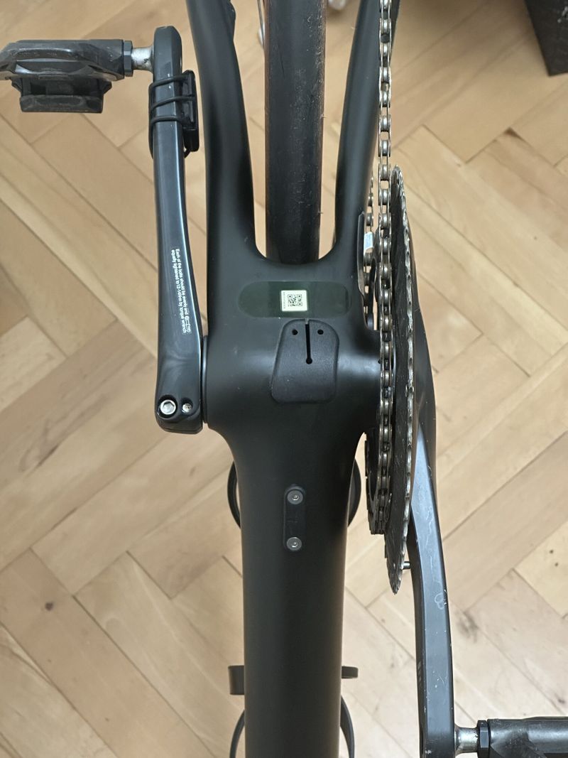 Canyon Ultimate CF SL Disc 8.0 Di2