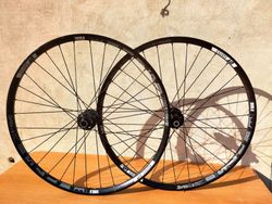 DT Swiss EX 1750 - téměř nové - 1750 g!!!