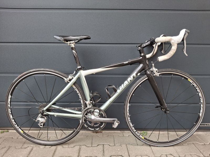 Giant karbon TCR