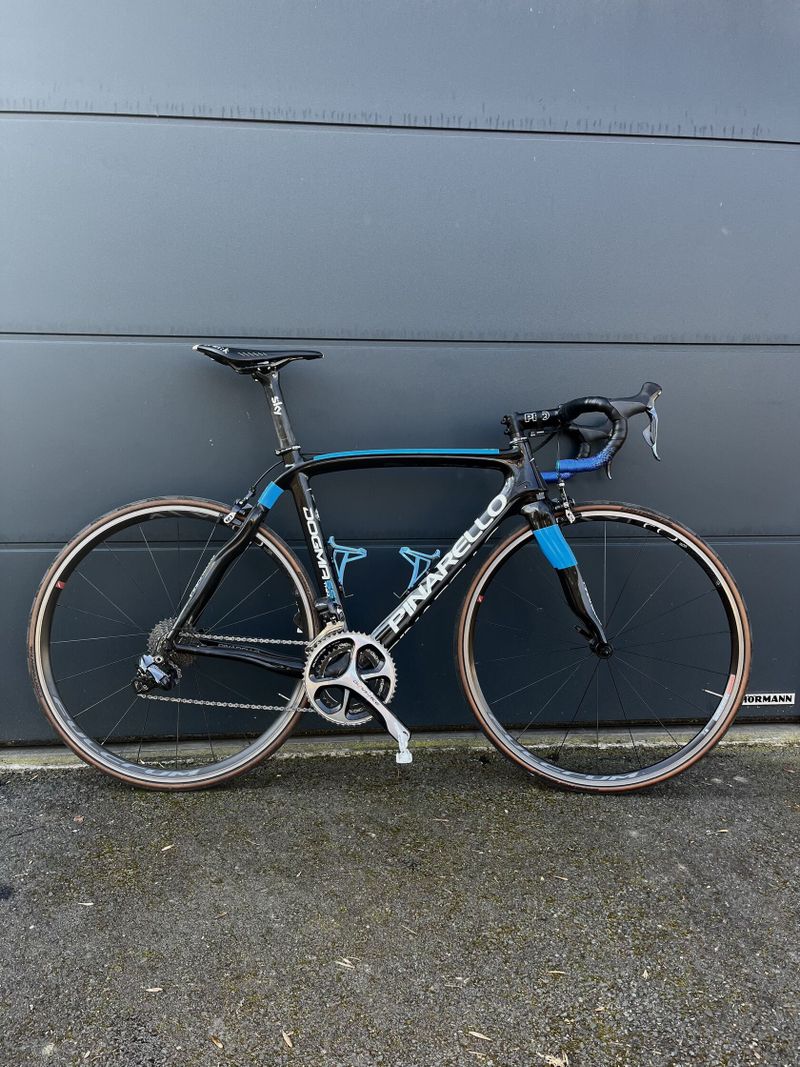 Pinarello Dogma 65.1 Think 2 + kola Mavic
