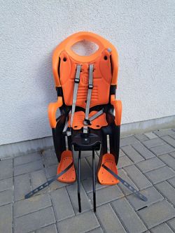 Polohovatelná dětská sedačka bellelli