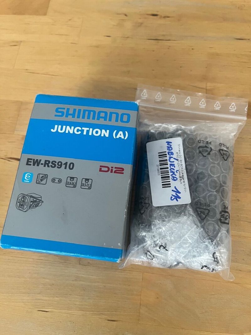 Sada Shimano Ultegra 2x11s Di2 hydraulika, kompletní bez klik