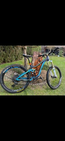 Celoodpružené kolo Giant Liv Intrigue S