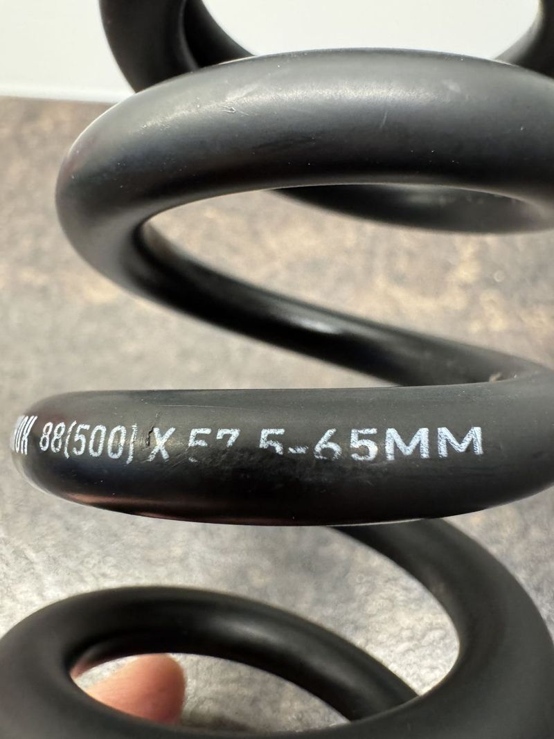 Pružina Rockshox 500 lbs