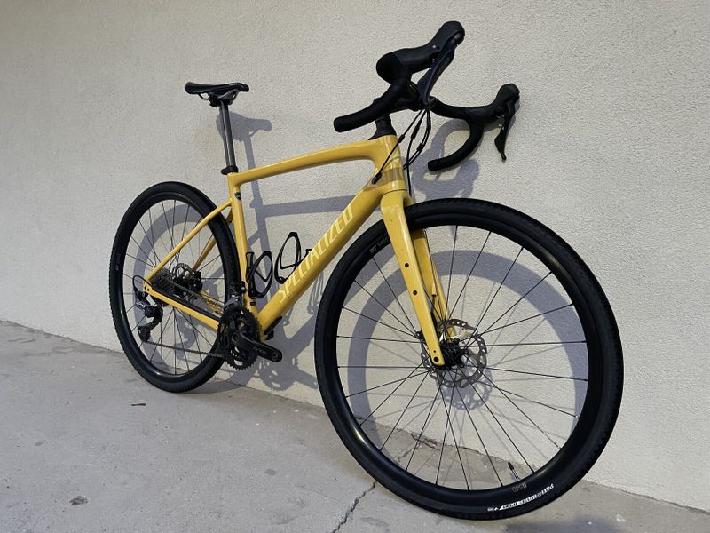 Specialized Diverge carbon, 56cm velikost, Rezervace 