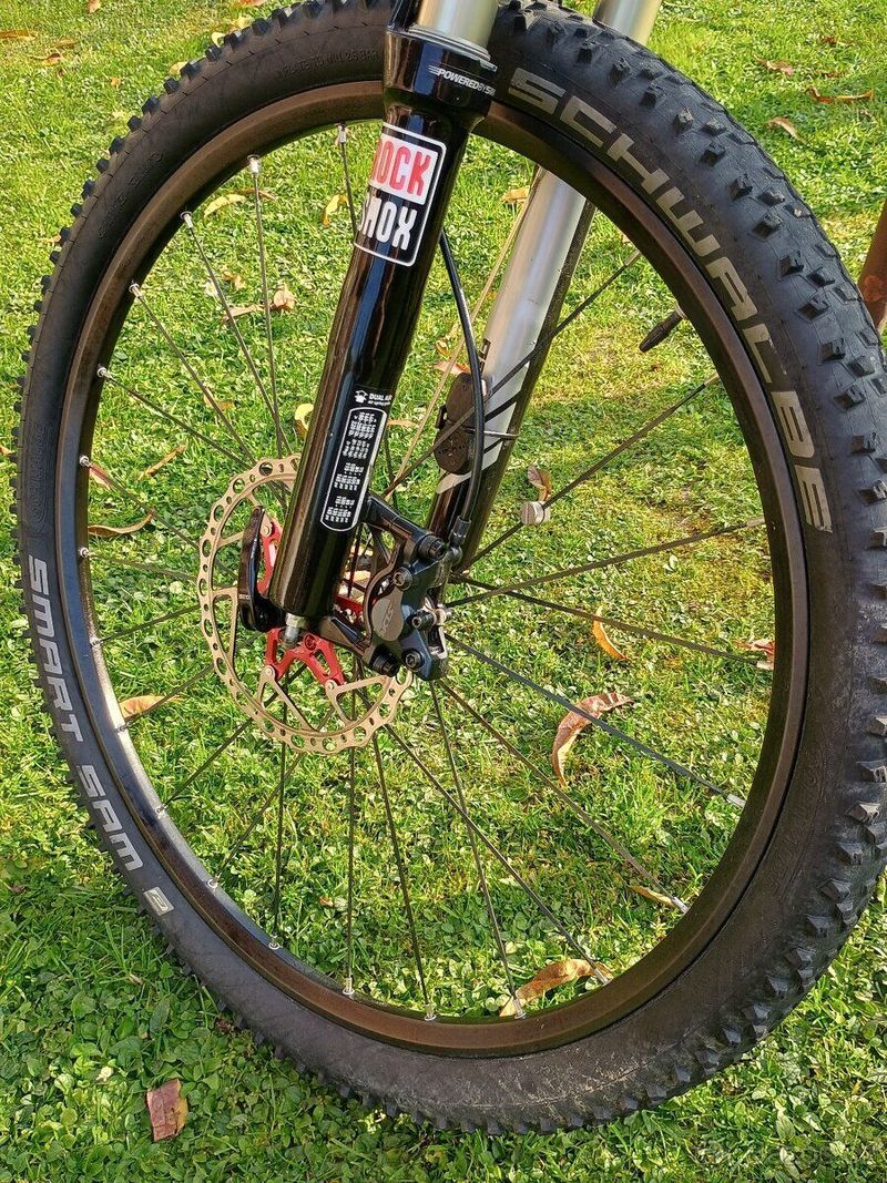 Prodám RB IQ 275 vel. L