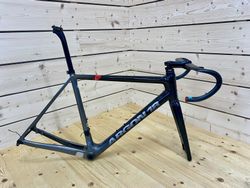 Prodám silniční TOP rámovou sadu Argon18 SUM Pro DISC 15th Anniversary vel. M