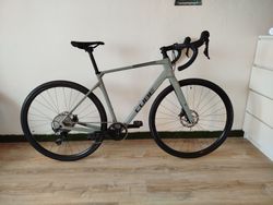 Cube Nuroad C:62 Pro swampgrey´n´black 2024