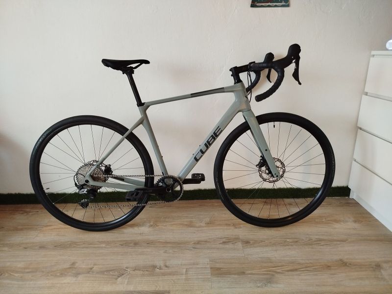 Cube Nuroad C:62 Pro swampgrey´n´black 2024