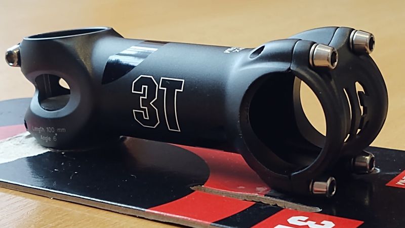 Představec 3T ARX Team Stealth.