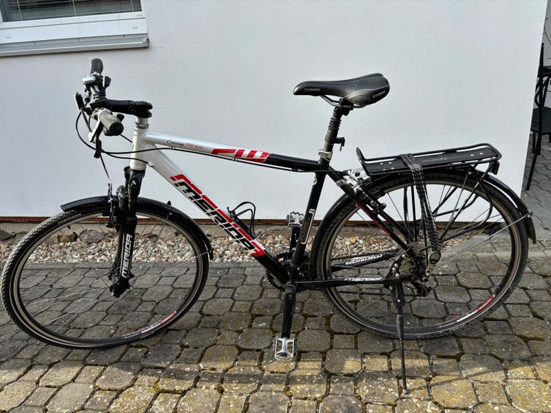Trekingové kolo Crossway TFS 500