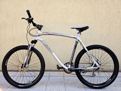 #2 Specialized Hardrock XL, pro 190-200cm