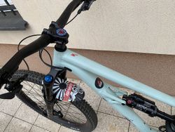 Prodám Specialized Status 160 vel.M