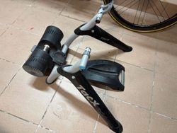 Tacx Buschido Smart - trenažer