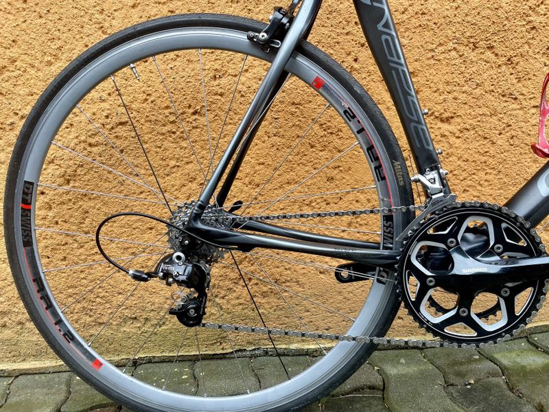 Prodám silniční kolo Cannondale Synapse