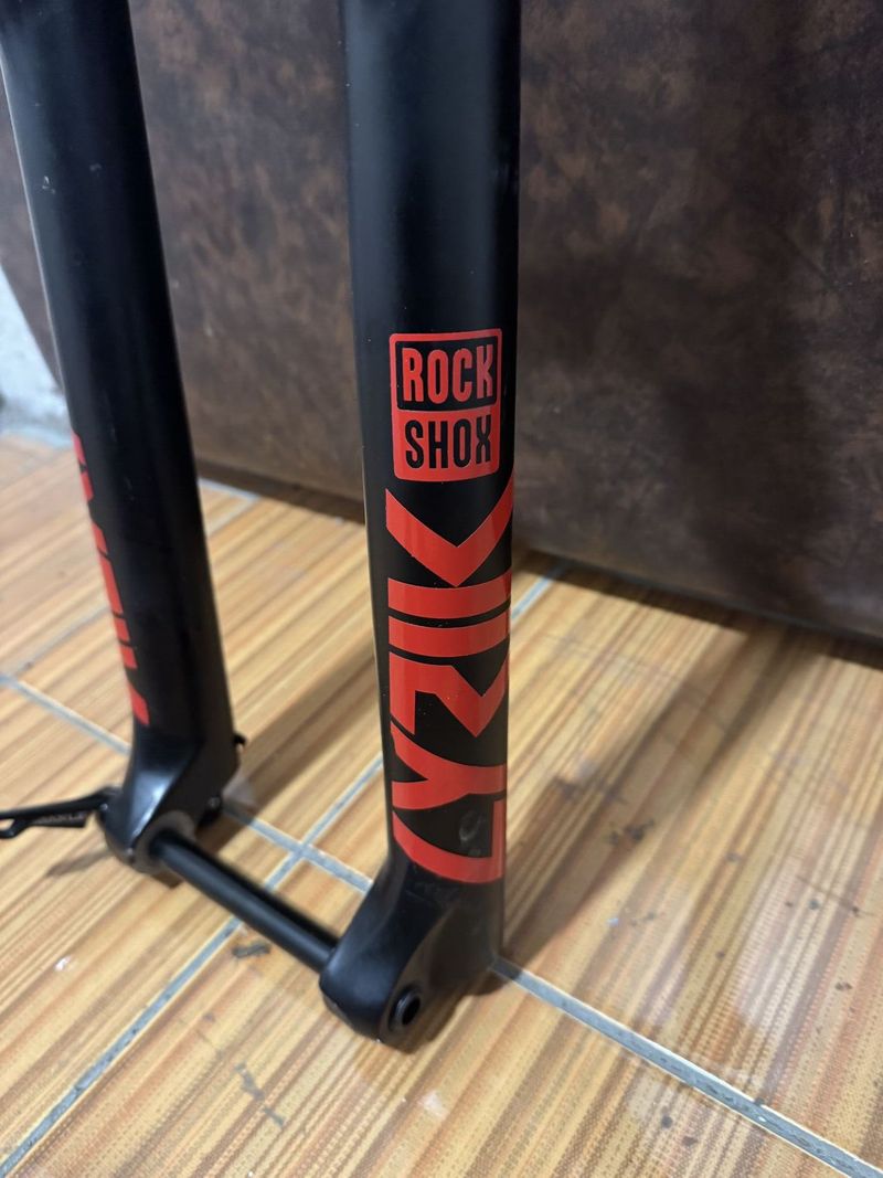 Rock shox rc2 lyrik