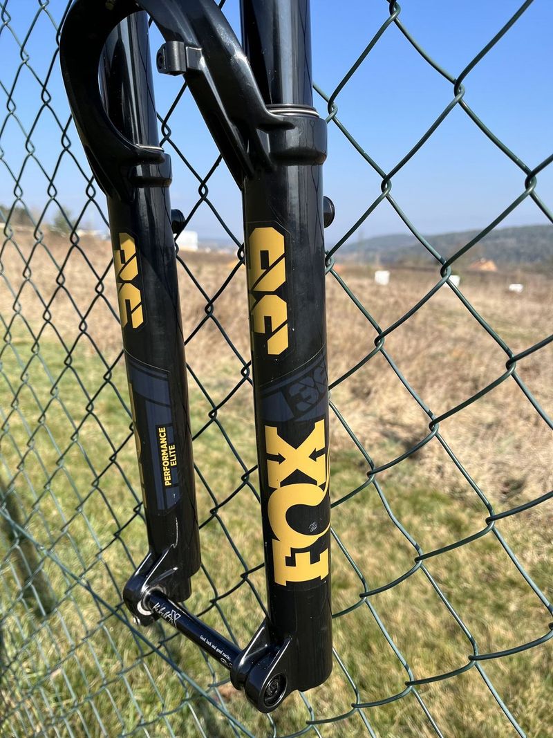 Fox 36 Performance Elite