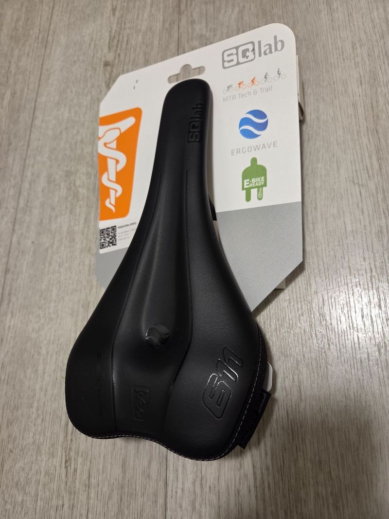 Sedlo SQlab 611 Ergowave Active 2.1 13cm