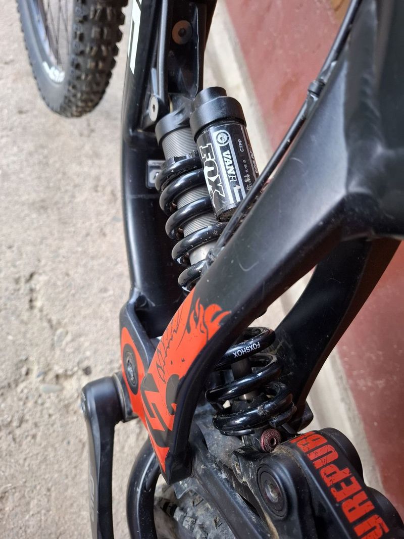 Lapierre DH 727 2015