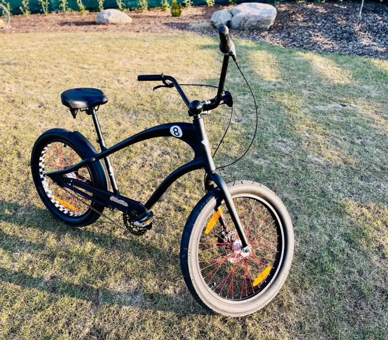 Prodám kolo ELECTRA STRAIGHT 8 8i Disc Satin Black