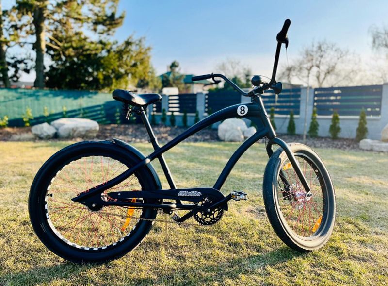 Prodám kolo ELECTRA STRAIGHT 8 8i Disc Satin Black