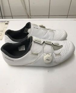 Silniční tretry Shimano