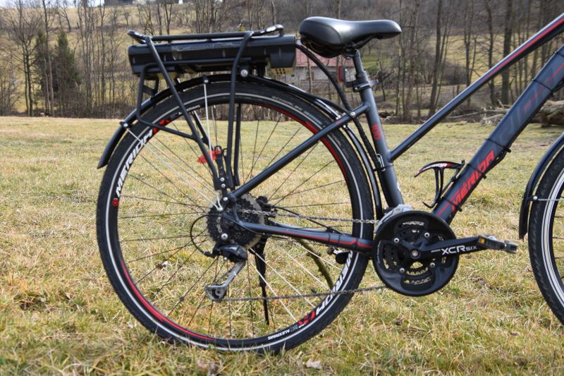 Dámské elektrokolo (předělané) Merida crossway 100 lady
