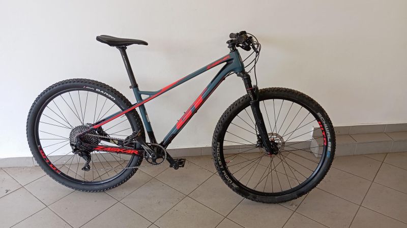 Prodávám kolo GT Zaskar comp 2019 full carbon