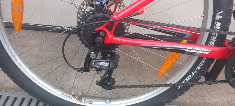 Horské kolo GT AVALANCHE 2.0